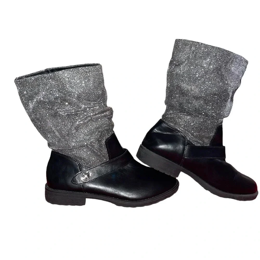 Jessica Simpson Kid's Girls' Summit Boot Black Metallic 5M US Big Kid